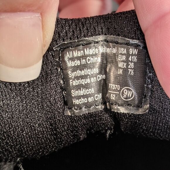 Safe T Step Cross Trekkers Black Sneakers w/ Box - 9W - Picture 8 of 8